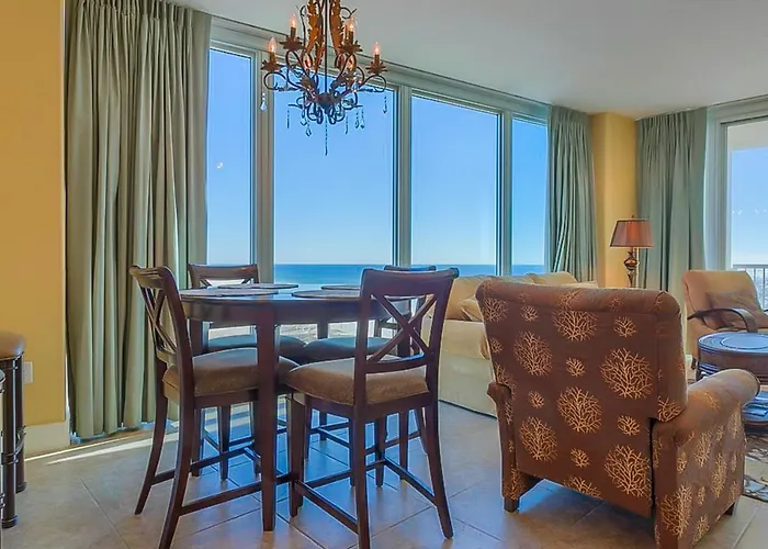 Island Tower Apartment
